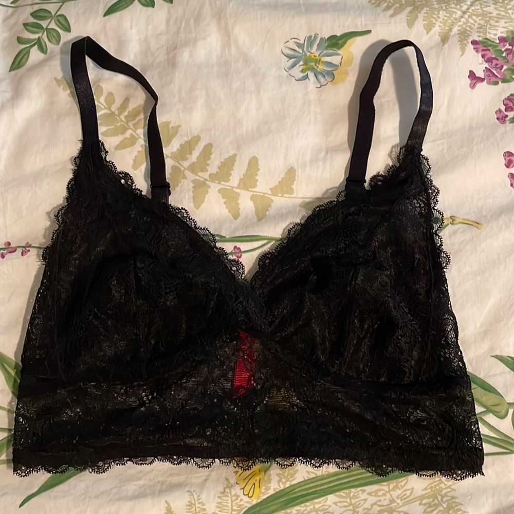 Ruby Ribbon Restyle Demi Light Support Size 32 - image 1